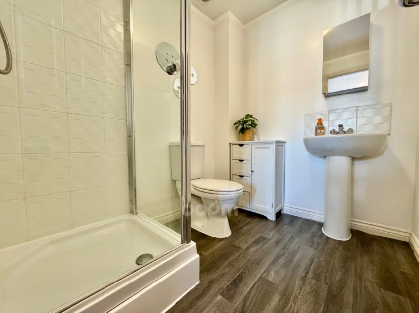 Images for 10 Cartleburn Gardens, Kilwinning, Ayrshire, KA13 7ND, UK