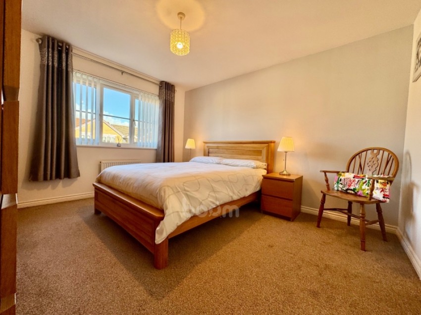 Images for 10 Cartleburn Gardens, Kilwinning, Ayrshire, KA13 7ND, UK