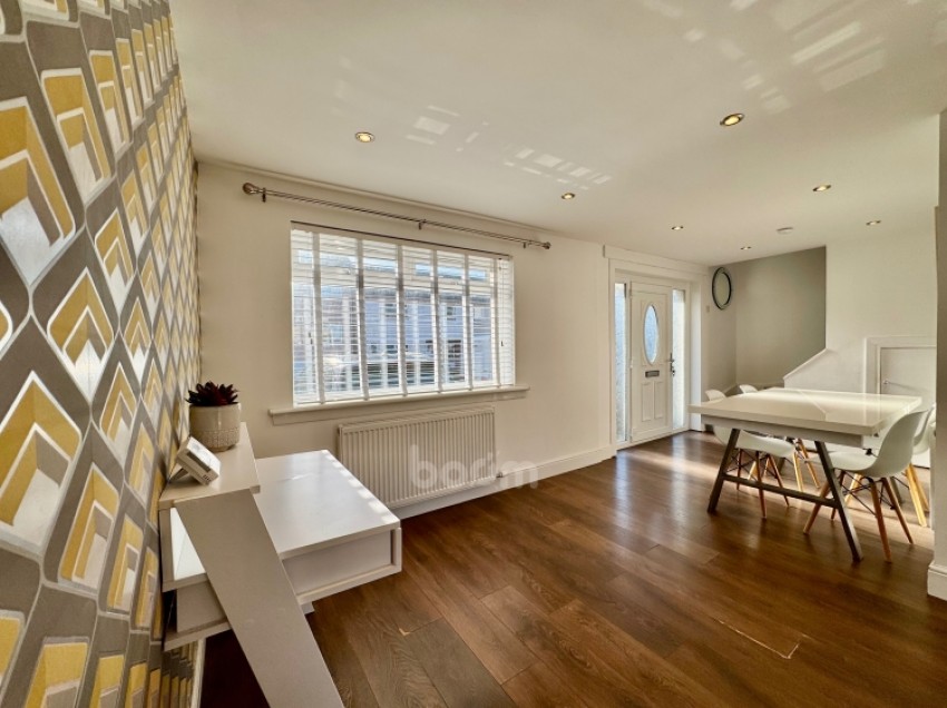 Images for 1 Merchiston Avenue, Linwood, Paisley, Renfrewshire, PA3 3LP, UK