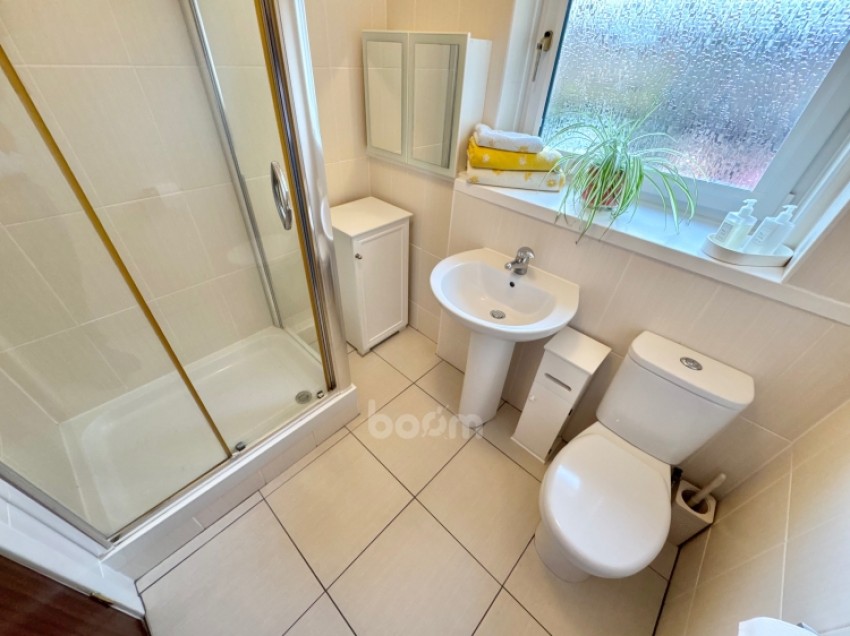 Images for 423 Castle Gait, Paisley, Renfrewshire, PA1 2HE, UK