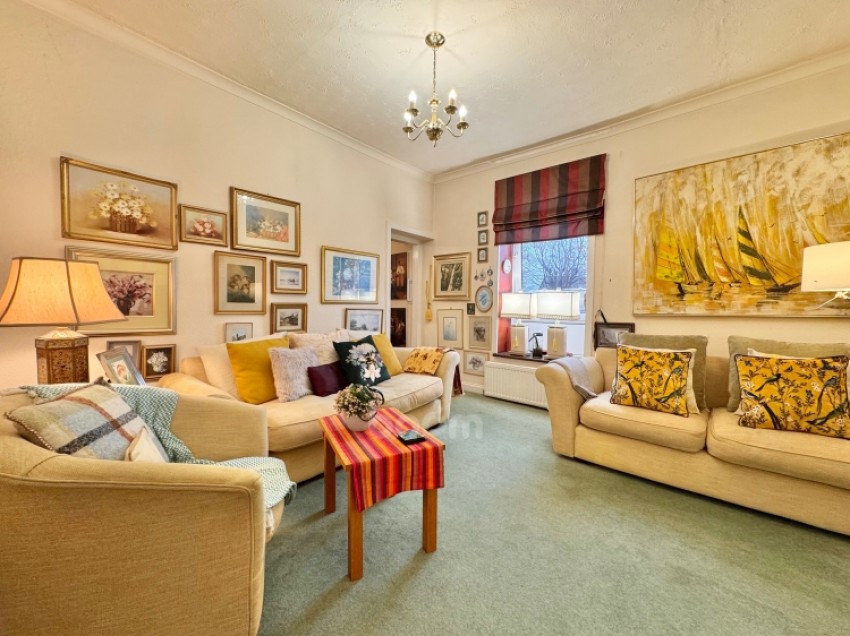 Images for Flat 0/1 2 Viewpark, Beith, Ayrshire, KA15 2BT, UK