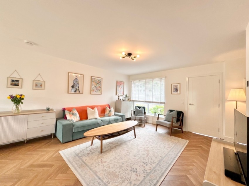 Images for 16 Lochwynd, Lochwinnoch, Renfrewshire, PA12 4FA, UK