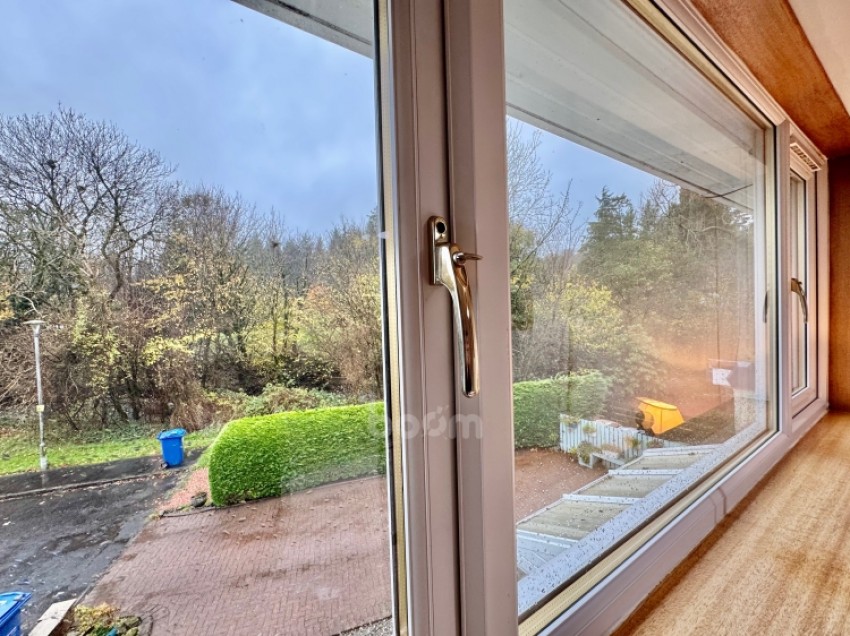 Images for 26 Speirs Road, Lochwinnoch, Renfrewshire, PA12 4BS, UK