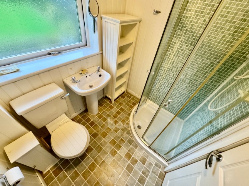 Images for 26 Speirs Road, Lochwinnoch, Renfrewshire, PA12 4BS, UK