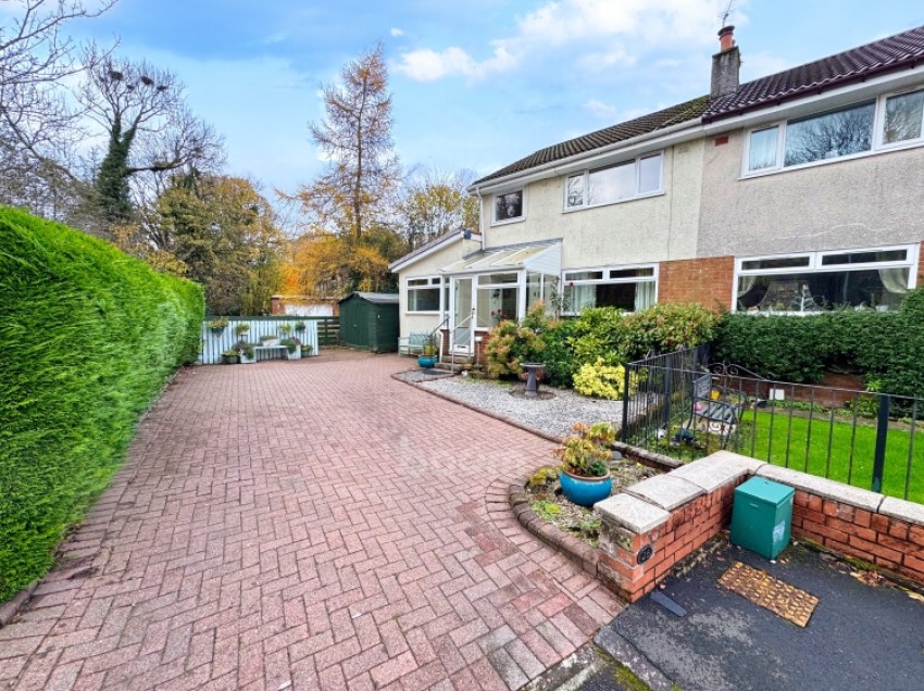 Images for 26 Speirs Road, Lochwinnoch, Renfrewshire, PA12 4BS, UK