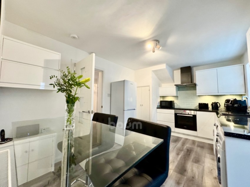 Images for 17 Balgray Way, Girdle Toll, Irvine, Ayrshire, KA11 1RP, UK