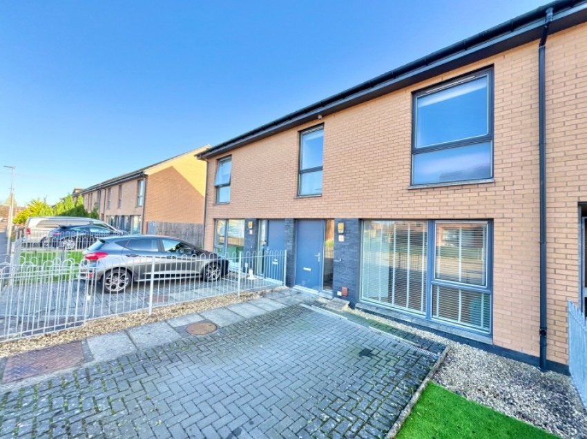 Images for 34 Shortroods Road, Paisley, Renfrewshire, PA3 2NF, UK