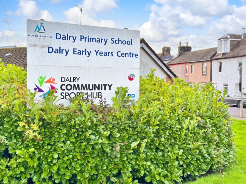 Images for 11 Tofts, Dalry, Ayrshire, KA24 5AS, UK