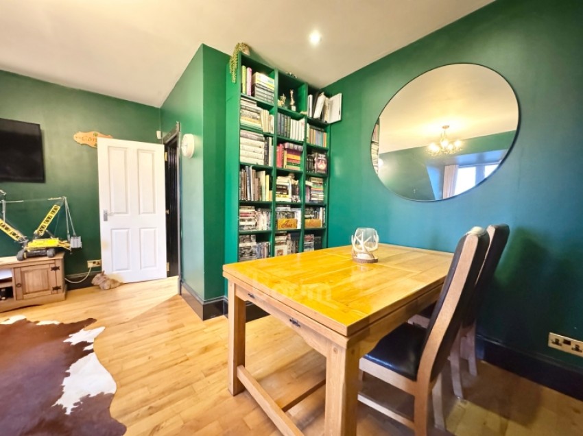 Images for Flat 3 6 Castle Terrace, Bridge of Weir, Renfrewshire, PA11 3EF, UK