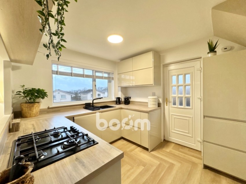 Images for 216 Millfield Hill, Erskine, Renfrewshire, PA8 6JL, UK