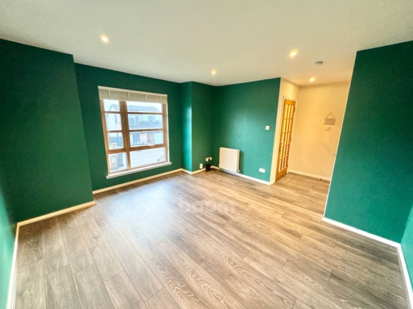 Images for 68 Braehead, Lochwinnoch, Renfrewshire, PA12 4AS, UK