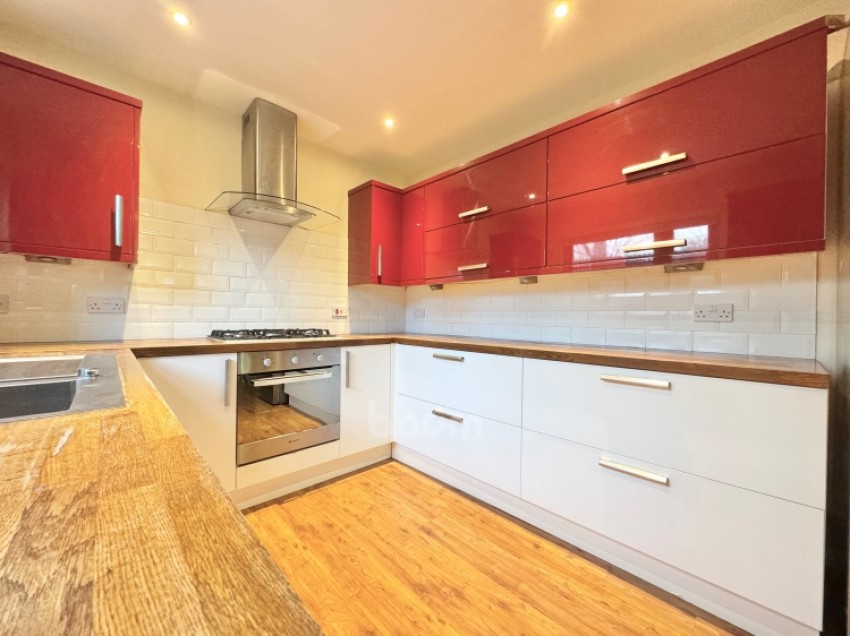 Images for 68 Braehead, Lochwinnoch, Renfrewshire, PA12 4AS, UK