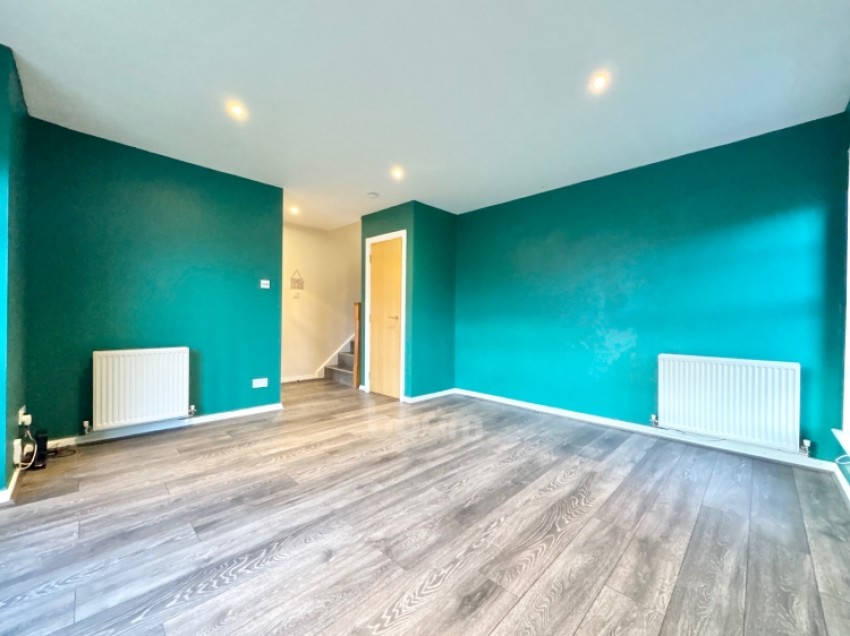 Images for 68 Braehead, Lochwinnoch, Renfrewshire, PA12 4AS, UK