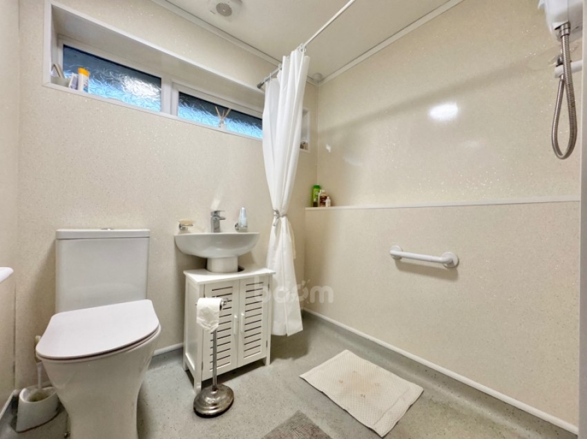 Images for 30 Lancaster Avenue, Beith, Ayrshire, KA15 1AR, UK