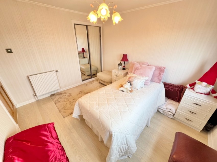 Images for 35 Lochy Place, Erskine, Renfrewshire, PA8 6AY, UK