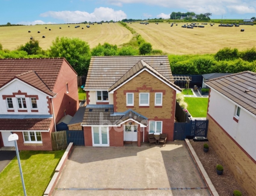 Images for 10 Kittyshaw Place, Dalry, Ayrshire, KA24 4JS, UK