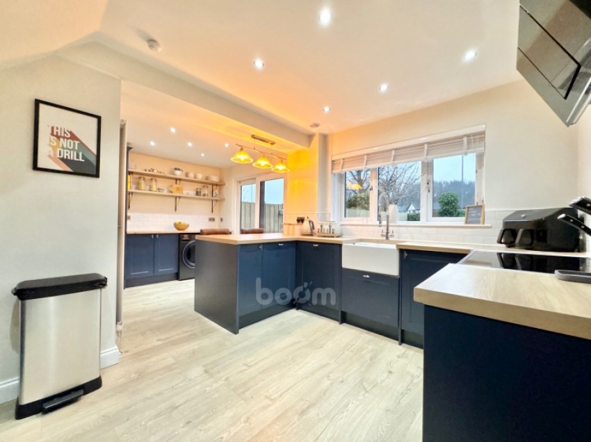 Images for 10 Broomlands Crescent, Erskine, Renfrewshire, PA8 7BN, UK