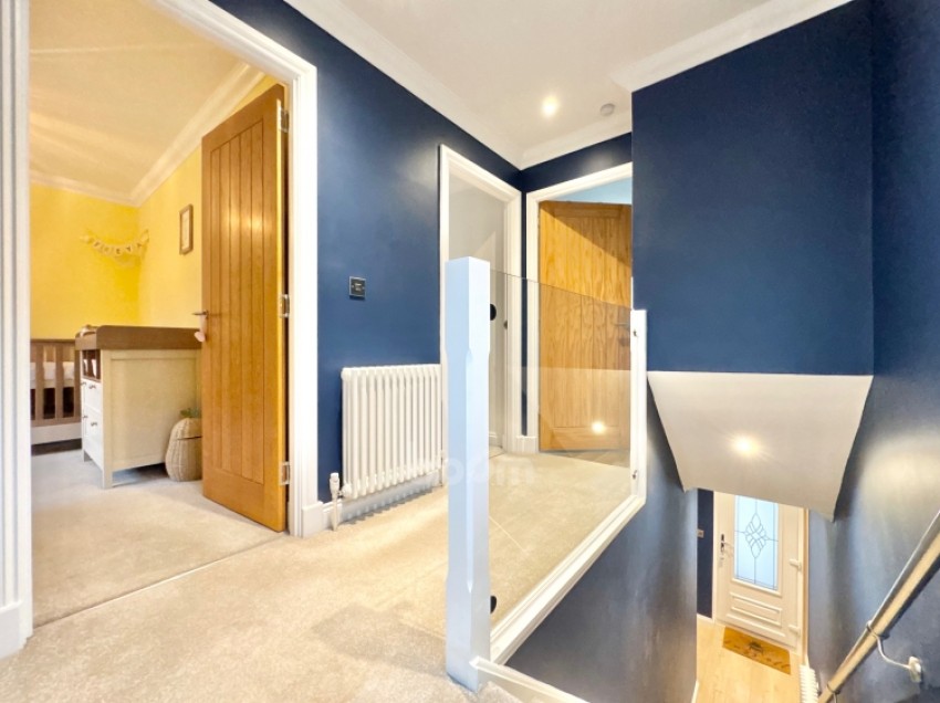 Images for 10 Broomlands Crescent, Erskine, Renfrewshire, PA8 7BN, UK