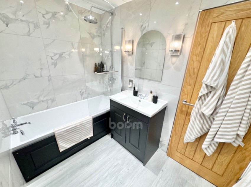 Images for 10 Broomlands Crescent, Erskine, Renfrewshire, PA8 7BN, UK