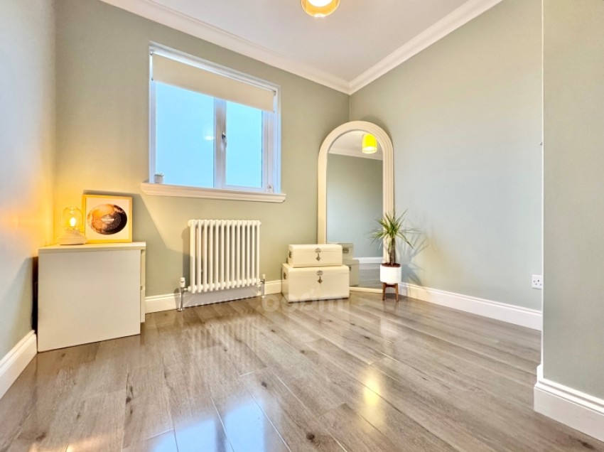 Images for 10 Broomlands Crescent, Erskine, Renfrewshire, PA8 7BN, UK