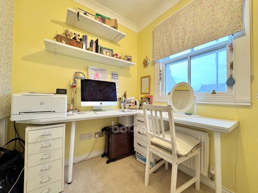 Images for 52 Main Street, Lochwinnoch, Renfrewshire, PA12 4AJ, UK