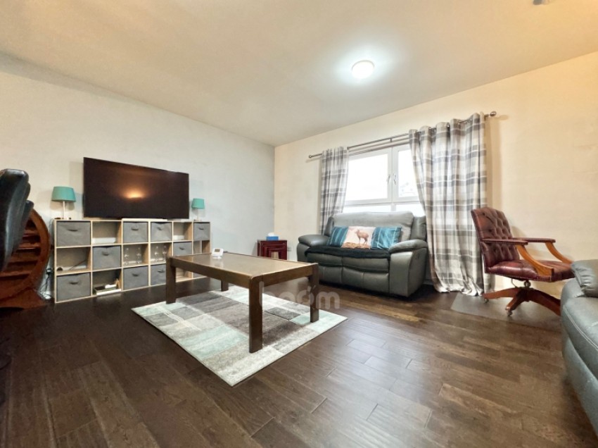 Images for Flat 3/1 4 Mulberry Square, Renfrew, Renfrewshire, PA4 8AR, UK