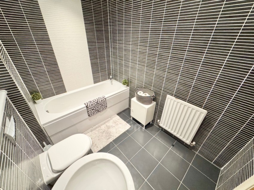 Images for Flat 3/1 4 Mulberry Square, Renfrew, Renfrewshire, PA4 8AR, UK