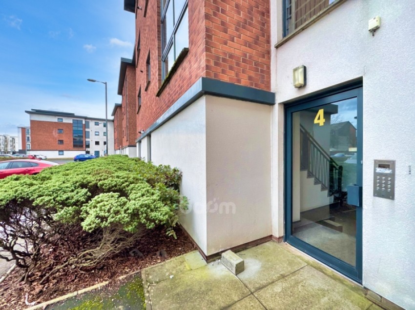 Images for Flat 3/1 4 Mulberry Square, Renfrew, Renfrewshire, PA4 8AR, UK