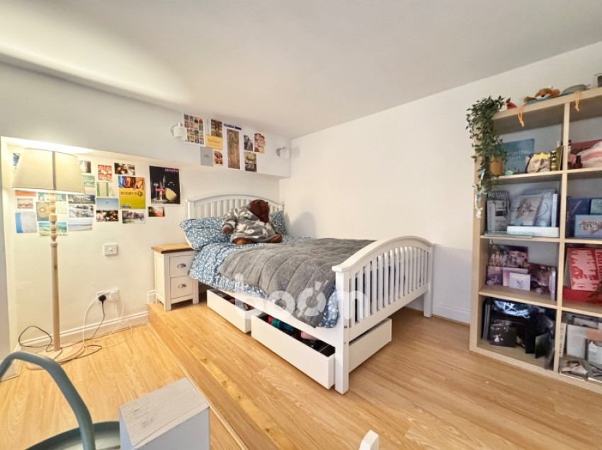 Images for Flat 0/2 95 Buccleuch Street, Glasgow, G3 6QT, UK