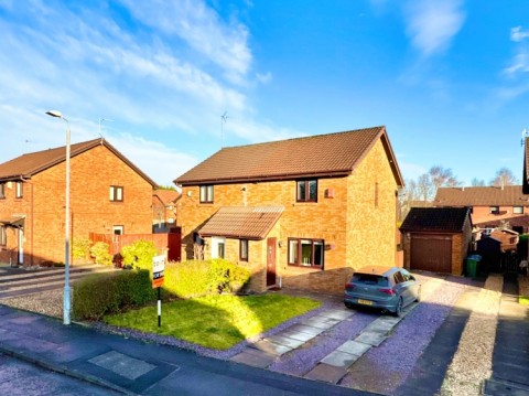 View Full Details for 15 Merlinford Drive, Renfrew, Renfrewshire, PA4 8XP, UK