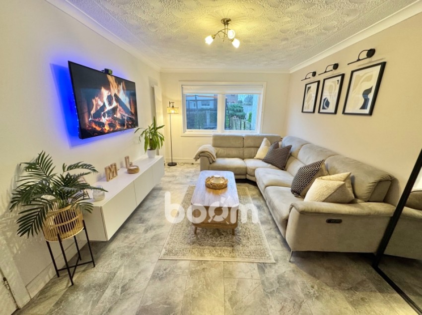 Images for 44 Macduff, Erskine, Renfrewshire, PA8 6EL, UK