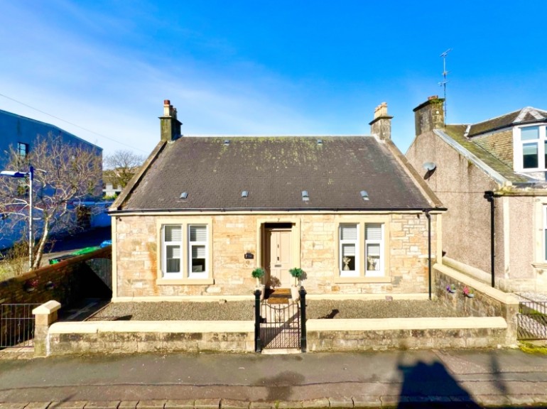 7 Muirend Street, Kilbirnie, Ayrshire, KA25 7DG, UK