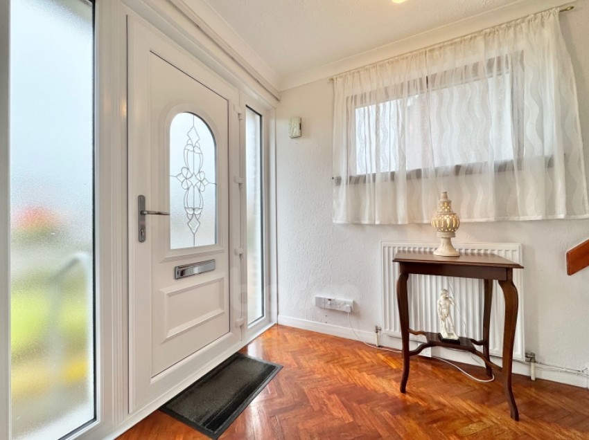 Images for 19 Crummock Gardens, Beith, Ayrshire, KA15 2HD, UK