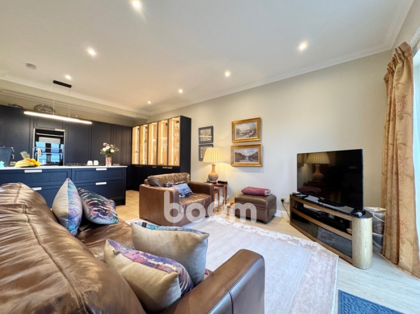 Images for 4 Gleddoch Wynd, Langbank, Port Glasgow, Renfrewshire, PA14 6XZ, UK