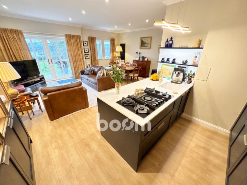 Images for 4 Gleddoch Wynd, Langbank, Port Glasgow, Renfrewshire, PA14 6XZ, UK