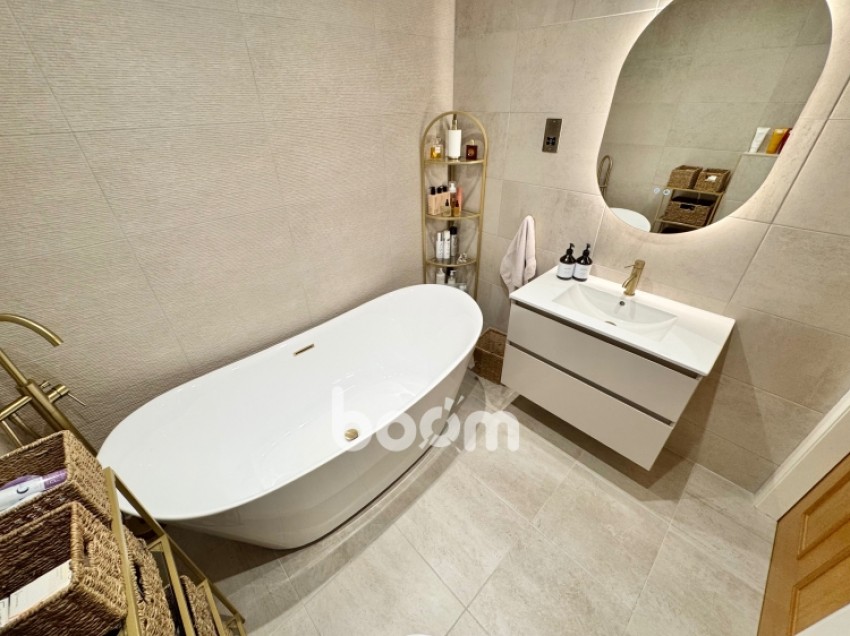 Images for 4 Gleddoch Wynd, Langbank, Port Glasgow, Renfrewshire, PA14 6XZ, UK