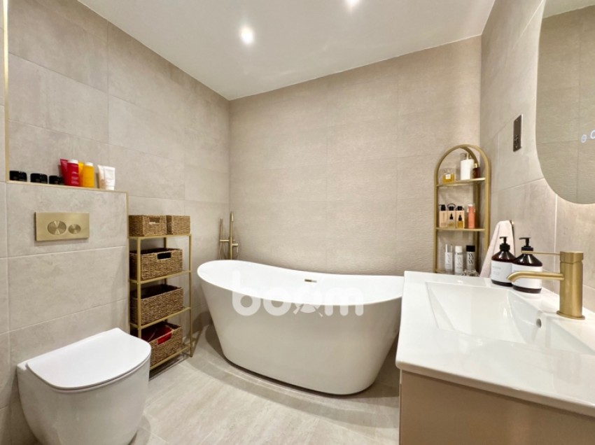 Images for 4 Gleddoch Wynd, Langbank, Port Glasgow, Renfrewshire, PA14 6XZ, UK