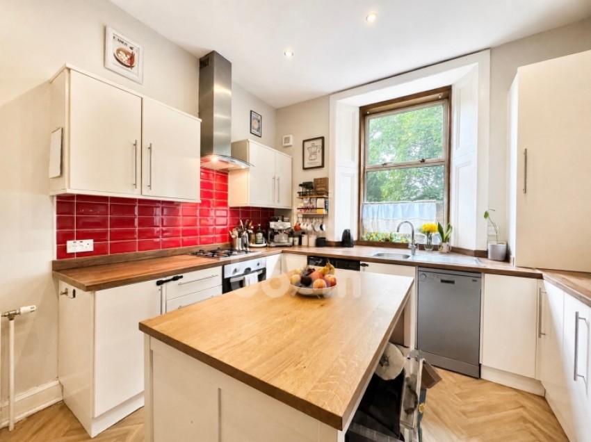 Images for 104/2 Glasgow Road, Paisley, Renfrewshire, PA1 3NU, UK