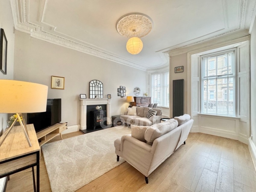 Images for 104/2 Glasgow Road, Paisley, Renfrewshire, PA1 3NU, UK