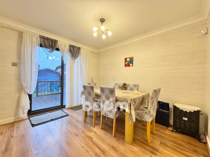 Images for 55 Garnie Avenue, Erskine, Renfrewshire, PA8 7BE, UK