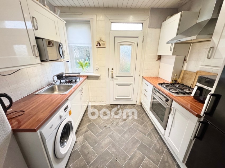 Images for 38 Dykebar Avenue, Glasgow, G13 3HF, UK