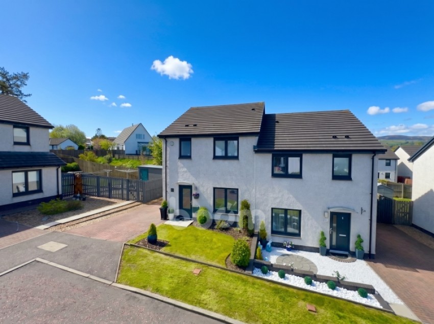 Images for 15 Auldlea Gardens, Beith, Ayrshire, KA15 2EP, UK