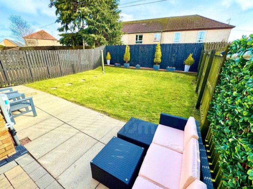 Images for 16 Millbarr Grove, Barrmill, Beith, Ayrshire, KA15 1GA, UK