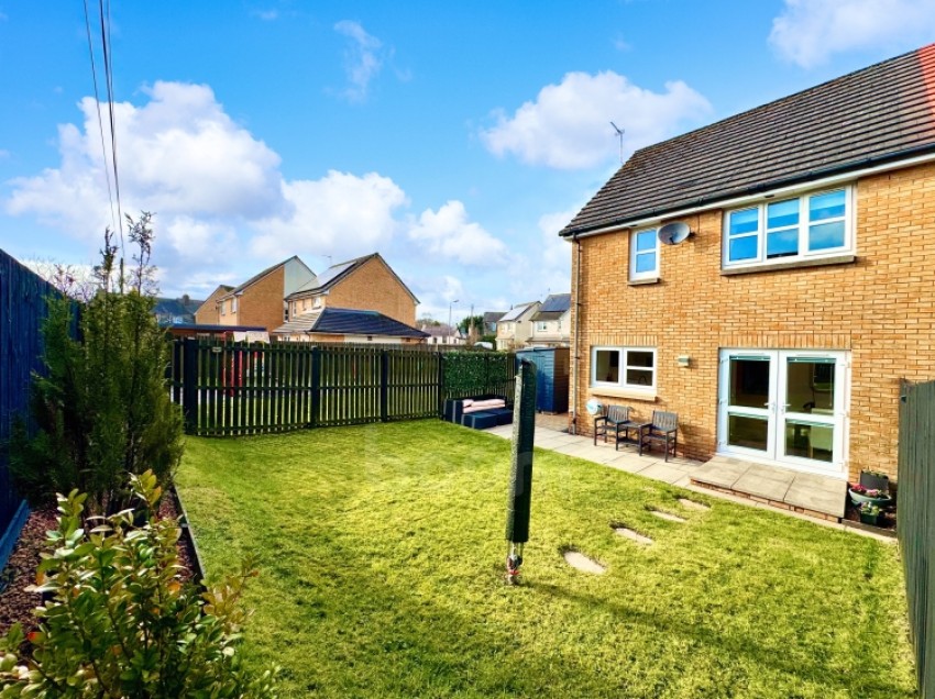 Images for 16 Millbarr Grove, Barrmill, Beith, Ayrshire, KA15 1GA, UK