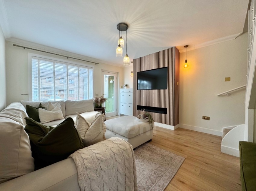 Images for 17 Titchfield Way, Girdle Toll, Irvine, Ayrshire, KA11 1PP, UK