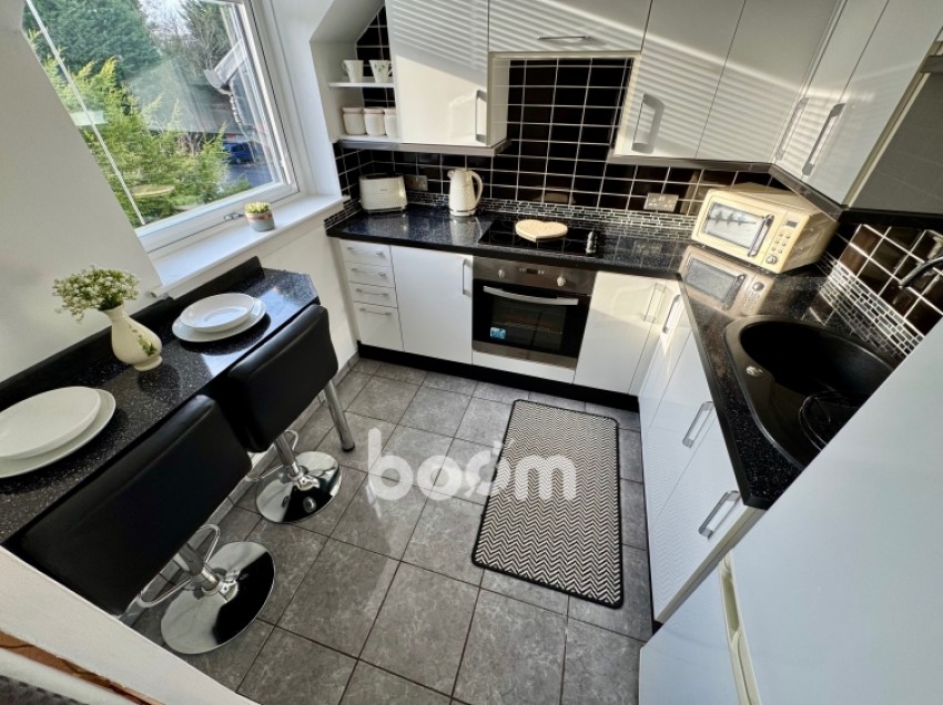 Images for 51 Homeglen House, 39 Maryville Avenue, Giffnock, Glasgow, G46 7NF, UK