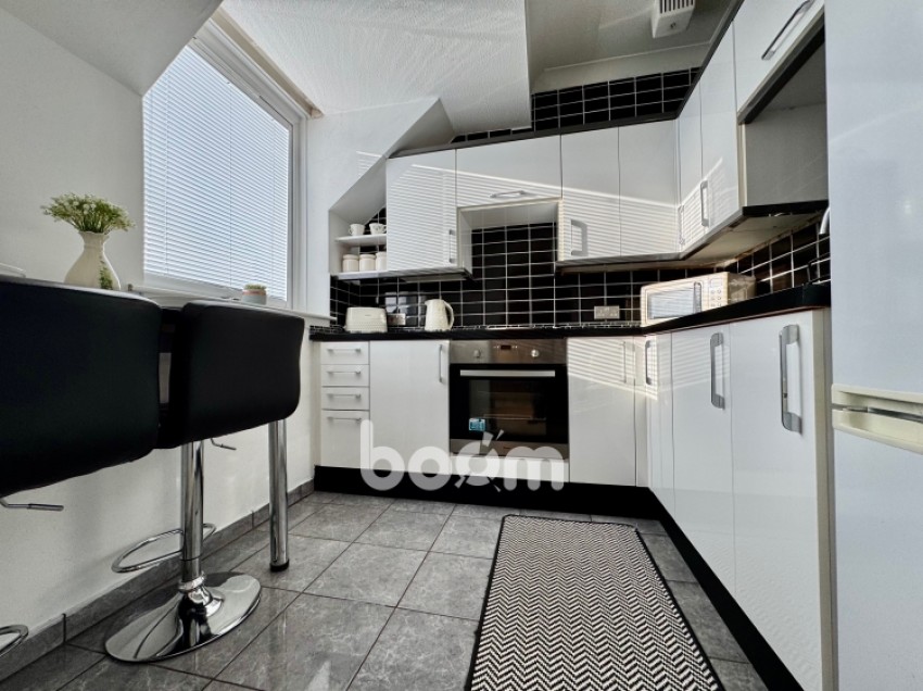 Images for 51 Homeglen House, 39 Maryville Avenue, Giffnock, Glasgow, G46 7NF, UK