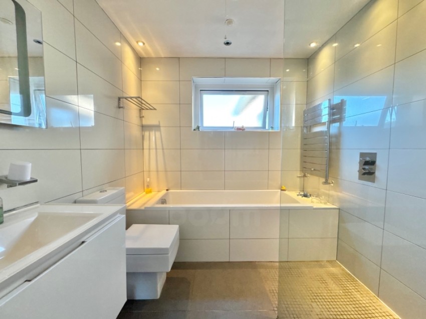 Images for 5 Herriot Avenue, Kilbirnie, Ayrshire, KA25 7HZ, UK