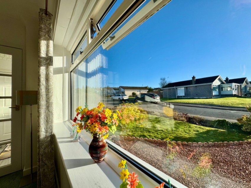 Images for 49 Lomond Crescent, Beith, Ayrshire, KA15 2EB, UK