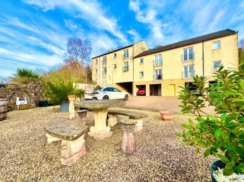 View Full Details for 93e Main Road, Fairlie, Ayrshire, KA29 0AD, UK